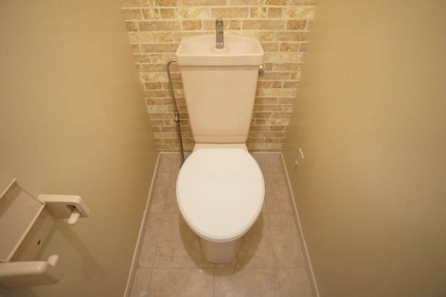 トイレ　現状優先