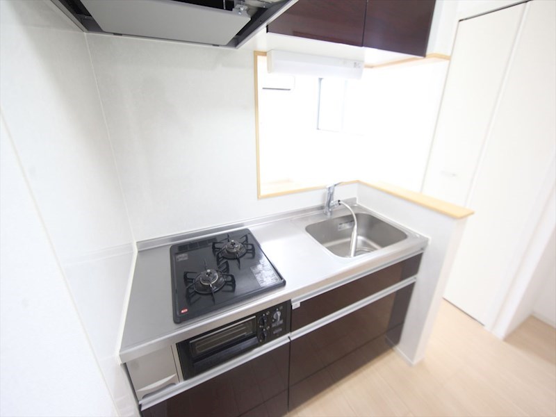 キッチン　カウンターキッチン（ガス2口コンログリル付）