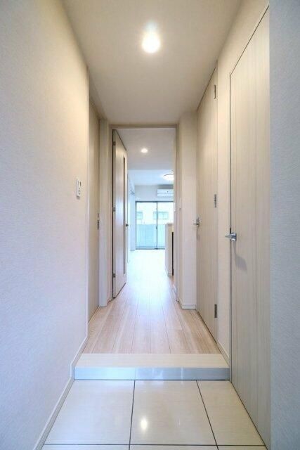 玄関　収納もある玄関です