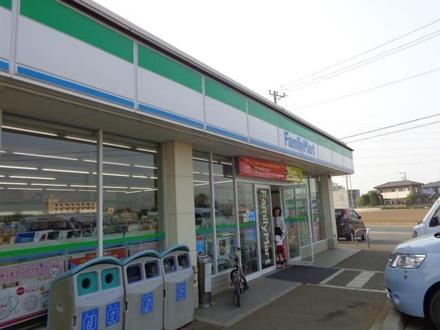 コンビニ　ファミリーマート川越今福店（コンビニ）まで488m