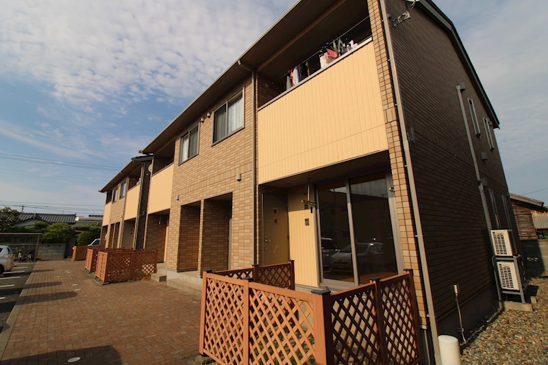 建物外観　ハウスメーカー施工