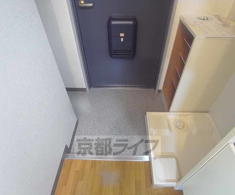 玄関　すっきりとした玄関です。