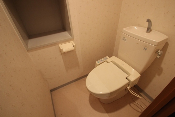 トイレ　※別部屋の写真です