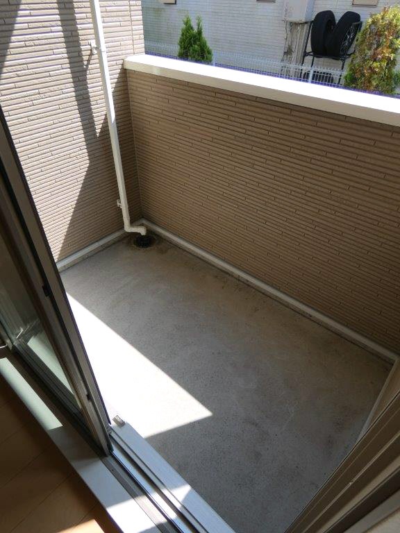 バルコニー　図面と現状に相違がある場合には現状を優先