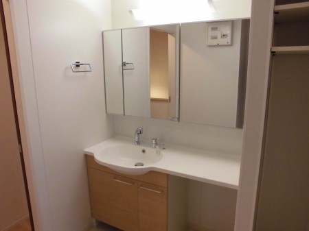 洗面設備　同物件他室（参考）