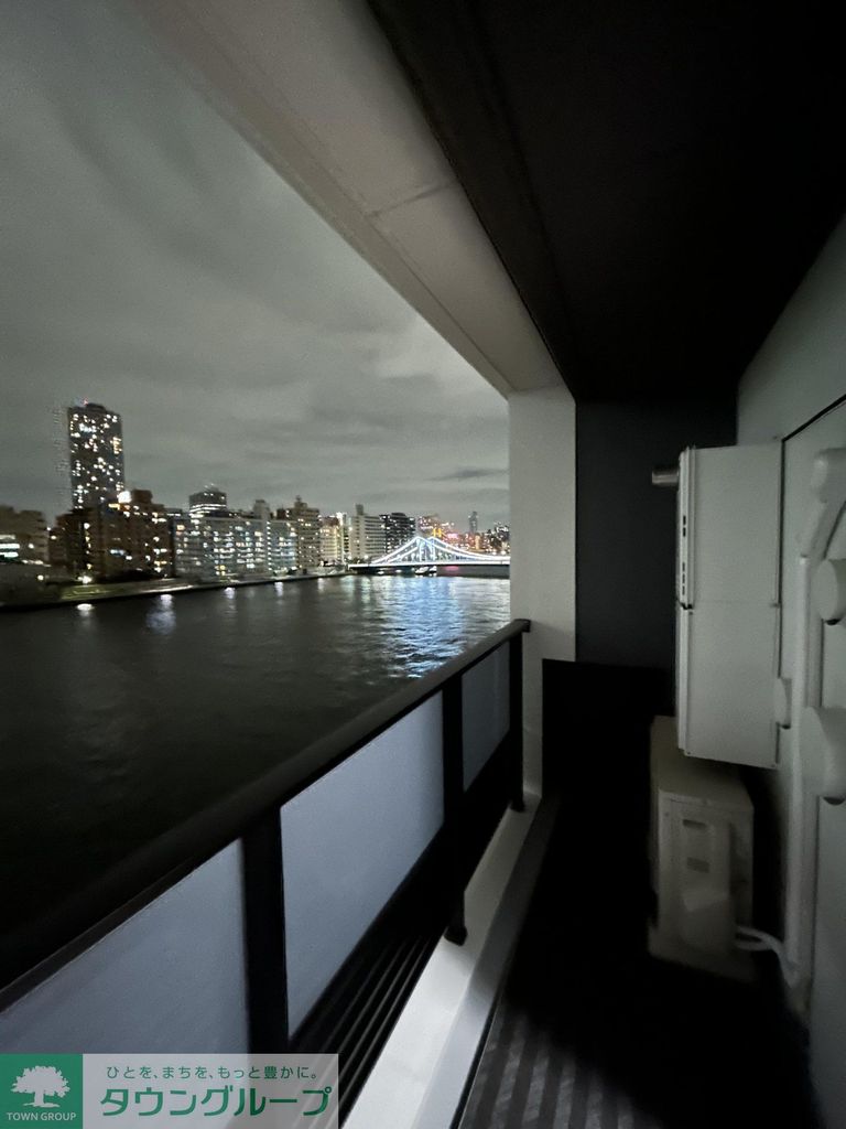 バルコニー　バルコニー