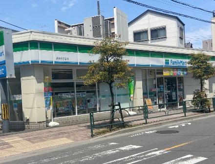 コンビニ　ファミリーマート 高砂五丁目店（コンビニ）まで262m