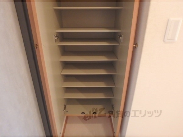 収納　下駄箱