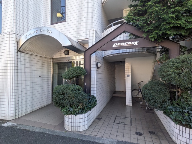 エントランス　エントランス