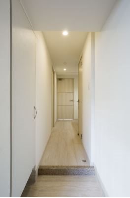 玄関　※参考写真