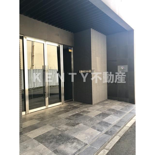 エントランス　ゆとりのあるエントランスです