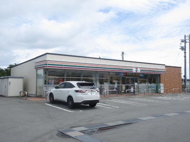 コンビニ　セブンイレブン伊勢市二見町溝口店（コンビニ）まで532m
