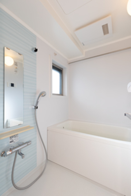 バス・シャワールーム　※写真は同タイプ住戸です。