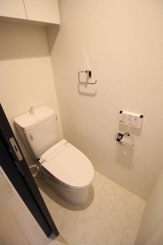 トイレ　（別タイプ参考写真）レーヴ飛鳥山フェルクルール　北区滝野川2