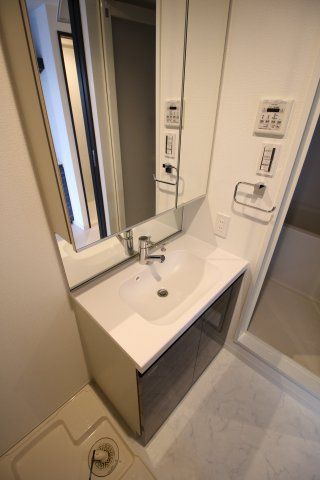 洗面設備　（別タイプ参考写真）レーヴ飛鳥山フェルクルール　北区滝野川2