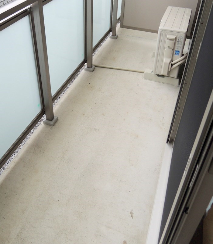 バルコニー　ベランダ