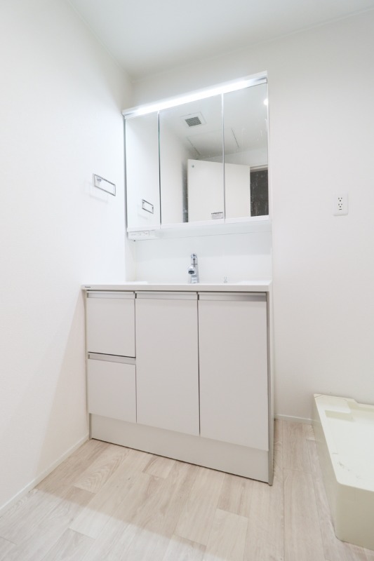 洗面設備　図面と現状に相違がある場合には現状を優先