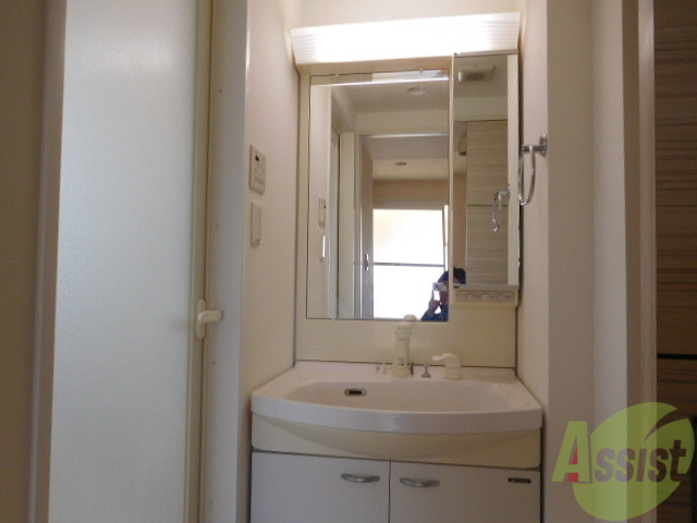 洗面設備　今時は付いてますよね。