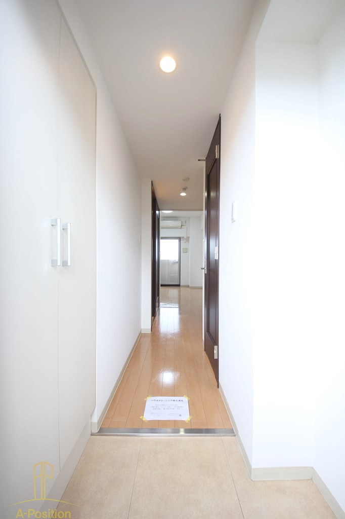 玄関　エスライズ桜ノ宮II