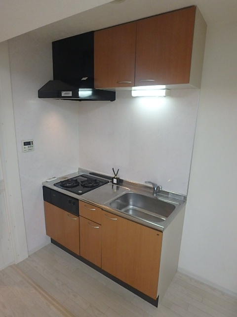 キッチン　お料理の腕もここで磨きましょう。