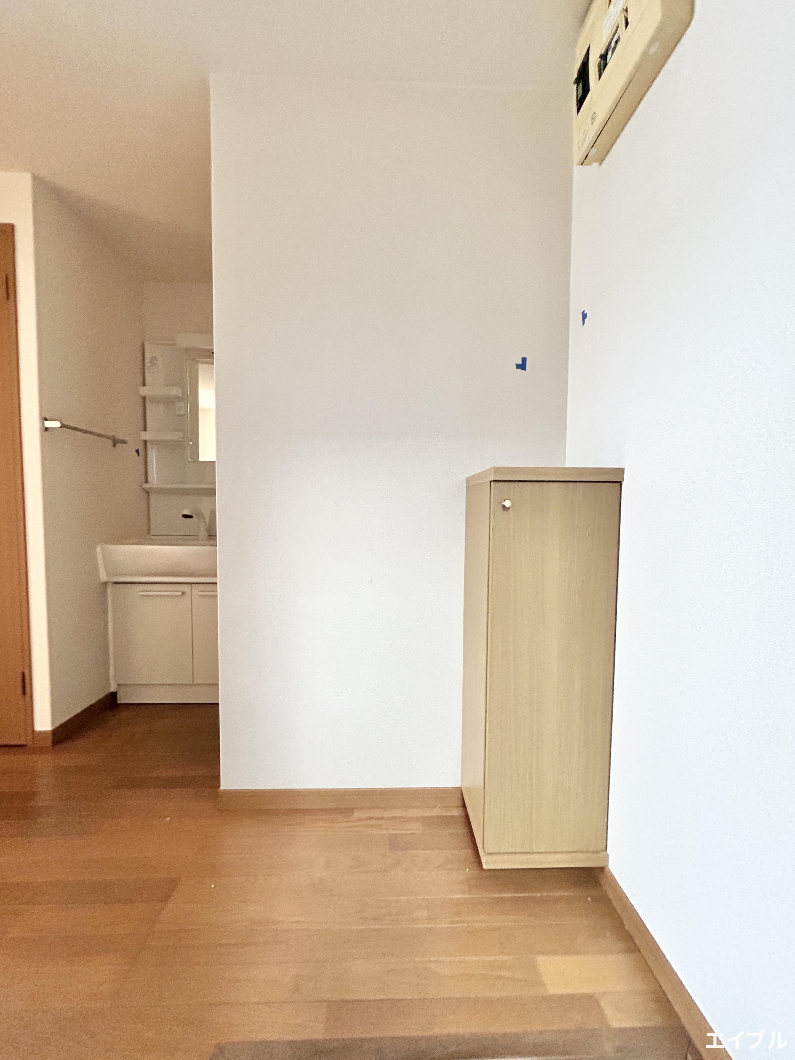 玄関　写真は別号室になります