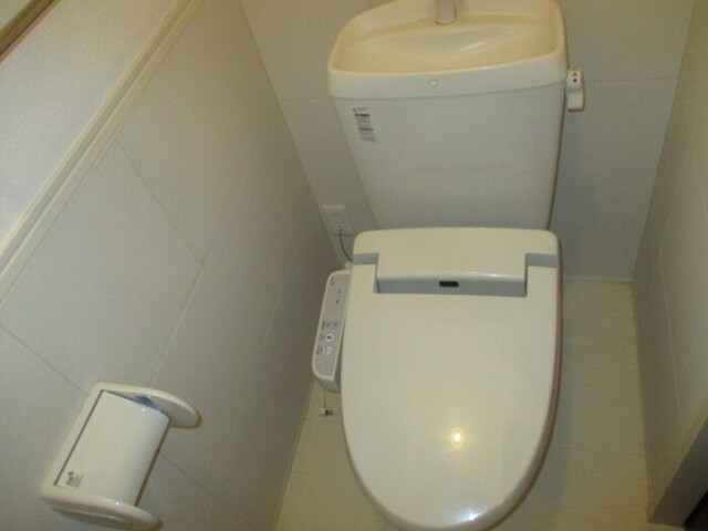 トイレ　トイレ