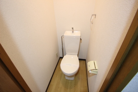 トイレ　※別部屋の写真です