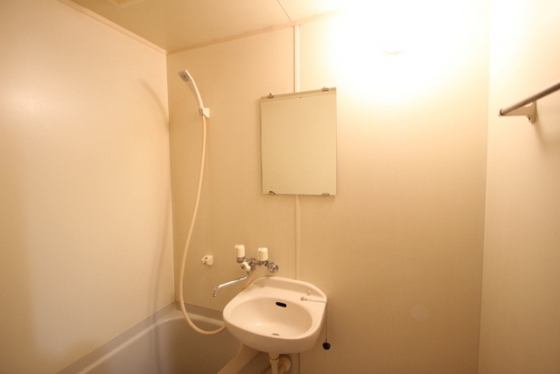 洗面設備　※別部屋の写真です