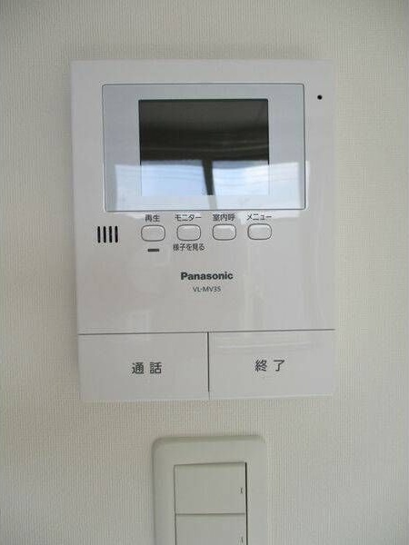 セキュリティ　防犯面に配慮したＴＶモニターホン付きです！