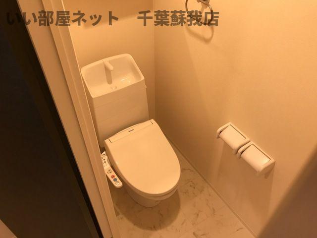 トイレ　トイレもきれいです