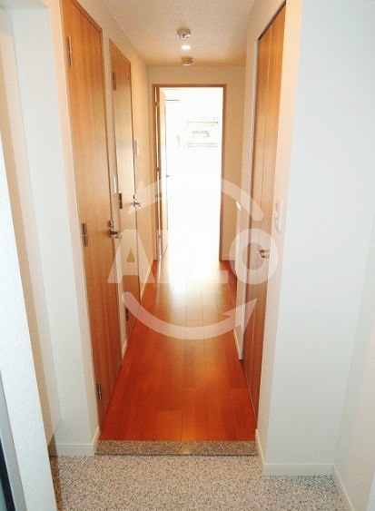 玄関　レオンコンフォート難波ブラン　玄関