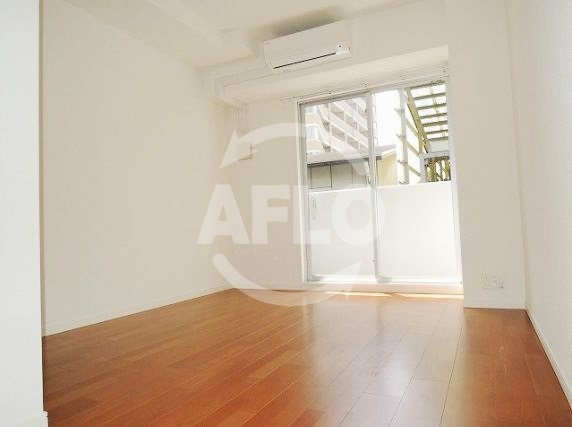 居室・リビング　レオンコンフォート難波ブラン　居間