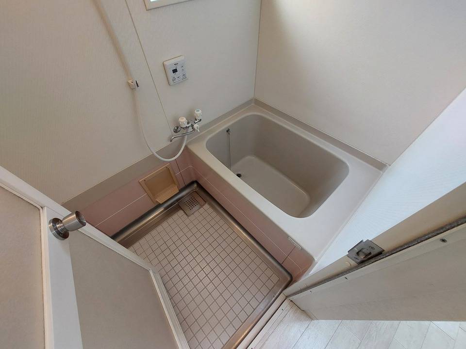 バス・シャワールーム　浴室