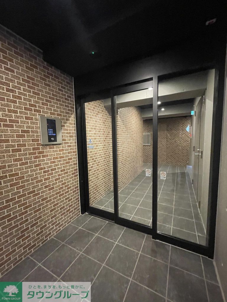 セキュリティ　エントランス