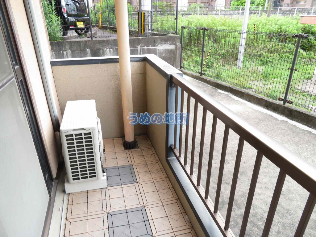 バルコニー　ベランダ