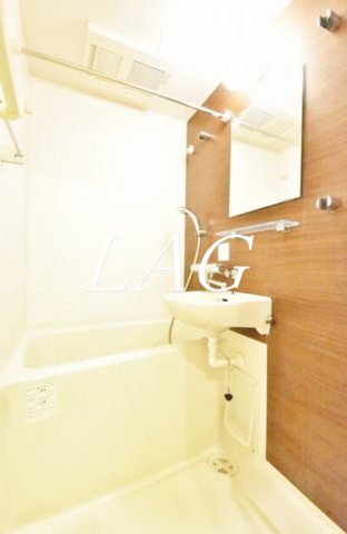 バス・シャワールーム　お風呂です。