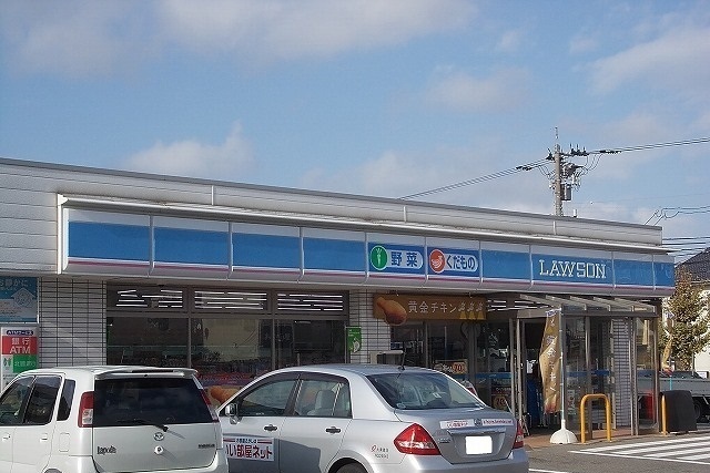 コンビニ　ローソン（コンビニ）まで950m