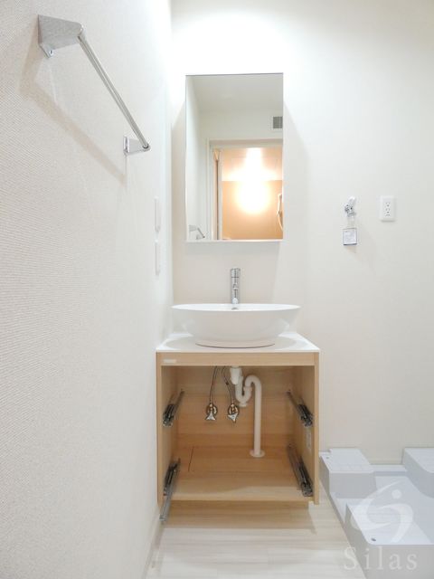 洗面設備　同仕様