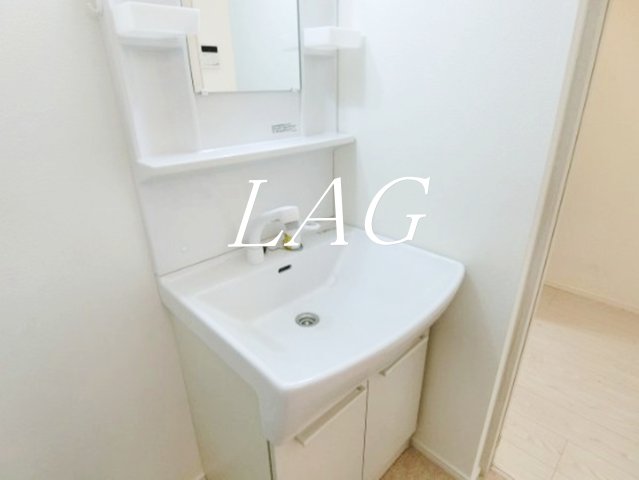 洗面設備　独立洗面台です。