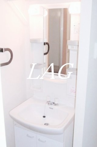 洗面設備　洗面台です。