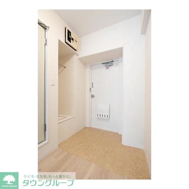 玄関　※写真は同タイプ住戸です。