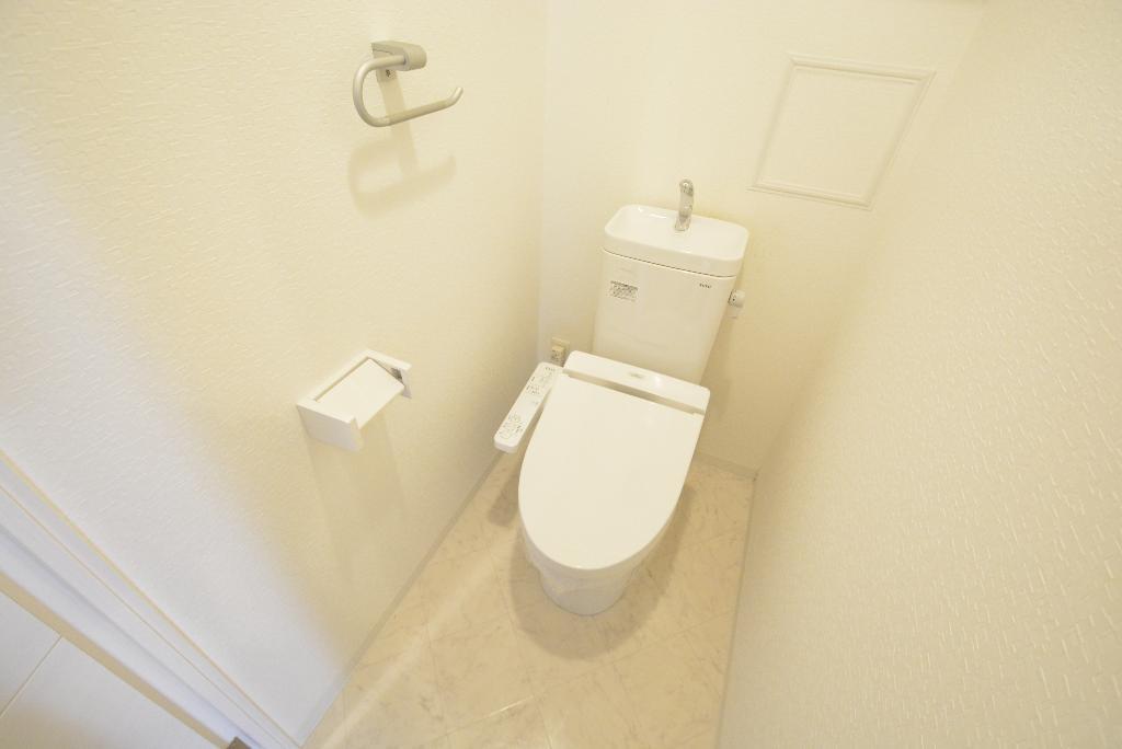 トイレ　シャワー付トイレ