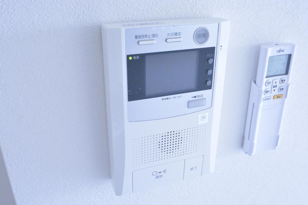 セキュリティ　カメラ付インターホン
