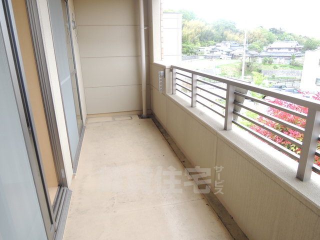 病院　彩都リハビリテーション病院（病院）まで339m