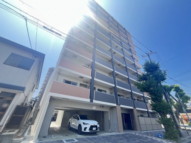 建物外観　落ち着いた雰囲気の外観です