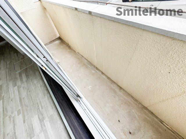 バルコニー　明るいバルコニーです