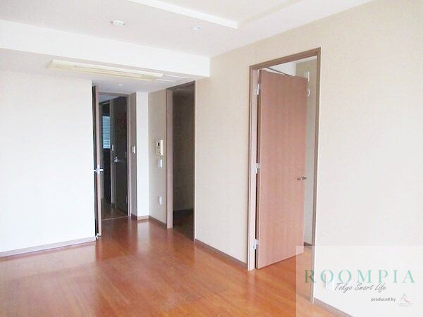 居室・リビング　物件画像