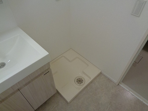 その他設備　室内洗濯機置場　※2019年7月撮影