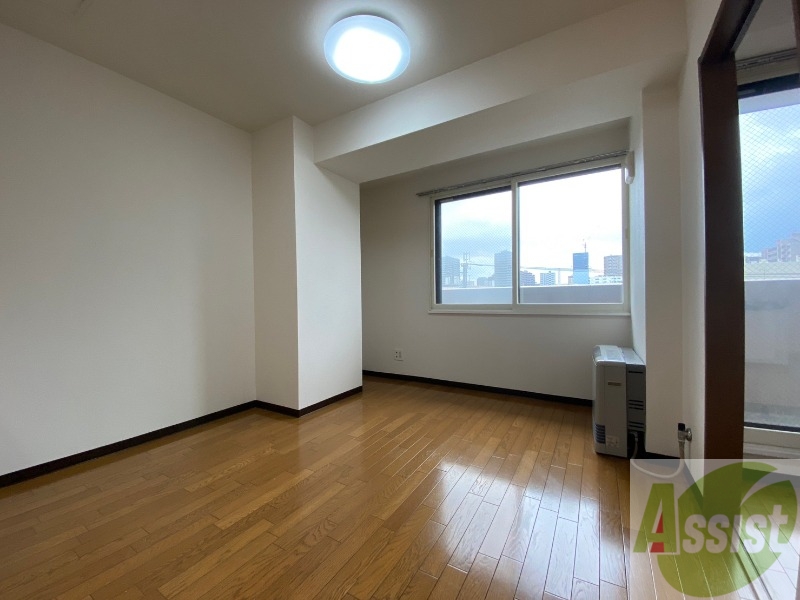 居室・リビング　広くてきれいなリビングです！快適に過ごせそうですね。