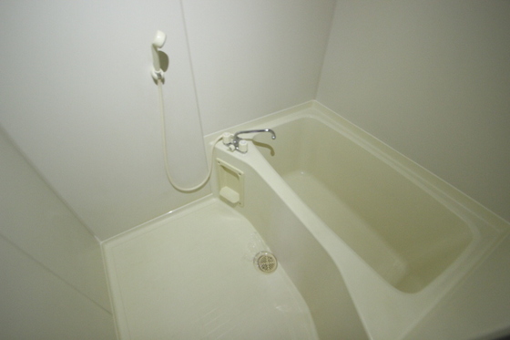 バス・シャワールーム　※別号室の写真です